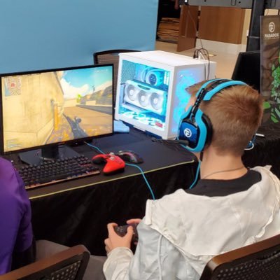 20 | CoD | @DrinkPOGGERS Affiliate https://t.co/lV9m050Mge