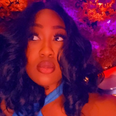 Ya Girl Always had good taste |Fashion| God | Music| Just Vibes |IG: https://t.co/m8BgFWWzNX_| Owner of :shopiconstyles