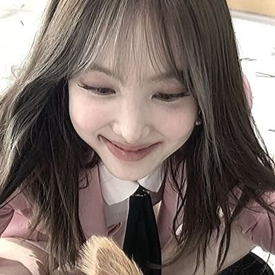 I rarely tweet but I do interact ^^ #twice #straykids