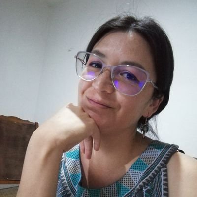 hojalaire's profile picture. 