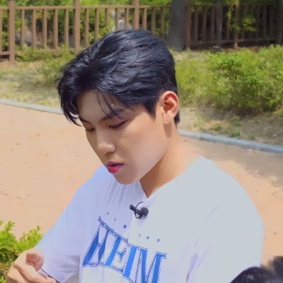 Woojin.