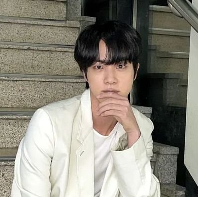 runbts_j's profile picture. love