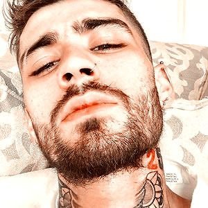 zaynselfie Profile Picture