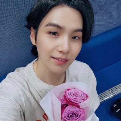 🇮🇹 backup account della Fanbase SUGA Italia @suga_italia ~ #SUGA