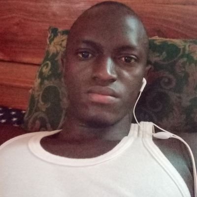 thiare_zing's profile picture. Médecin