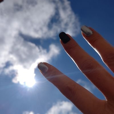 プライベートな事を呟いて参ります♪
頑張っている人が大好き♪応援したいなって思う方にはいいねやフォローしちゃいます🤭どうぞよろしくお願いいたします✨