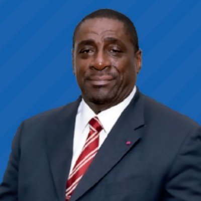 Economiste et homme politique. Maire de la ville de Douala depuis Mars 2020