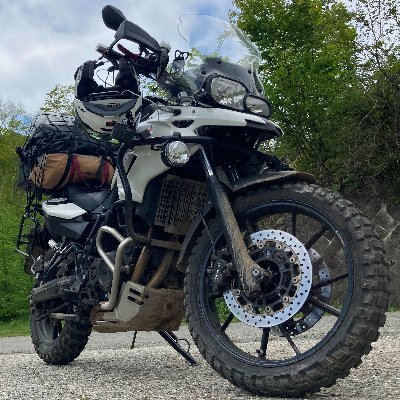 アラフィフからのバイク免許取得のBMW F700GS乗りキャンプ、釣り、船長。釣り仲間募集中。 手漕ぎボート釣り師が船を持ったら https://t.co/USsNoNQzsb 貧乏セミFIREを踏み台に https://t.co/U04PpLIsP5
