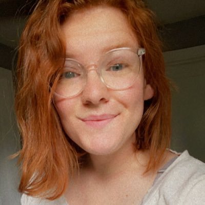 alexisdoonan's profile picture. Twitter gives me the option of a website like I am famous or something... nope