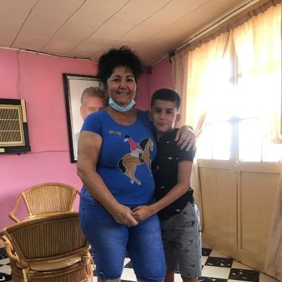 DeysiConsuegra's profile picture. Apasionada por Cuba. Amante de la vida, la familia y la amistad.