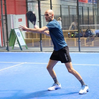 Nutricionista especializado en deportes, sobre todo el que amo PADEL