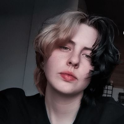 MusachiChan's profile picture. I don't think, therefore I am not