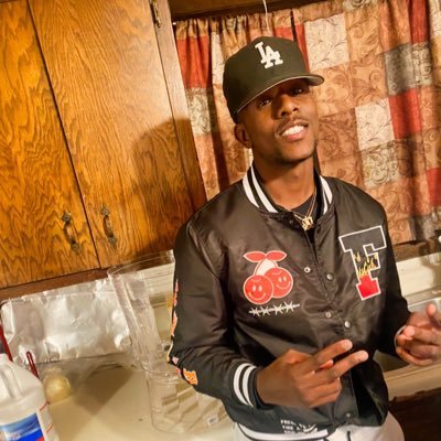TEXAS LIVING 🌟CALI MADE🌴 R.I.P grandma R.I.P. pops ❤️ #FreeTROSS 💸 photographer📸