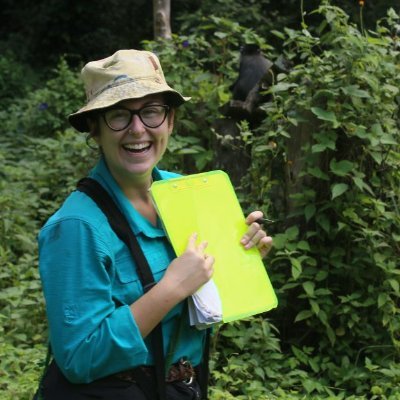 Graduate student candidate at Unversity of Michigan studying primate socioecology and endocrinology focusing on gut microbiome endocrine interactions. She/her