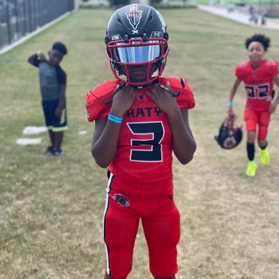 🙏🏾C/o 2030 | 11u Student Athlete | 🤟🏾Katy Tx | 🏈 Cru Bully Boys 💙 Athlete | ⚾️ Katy 12 baseball OF | 🏀 basketball