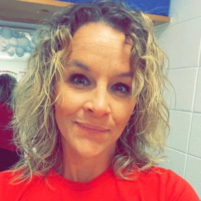 Momma of four and teacher of many! I love kids and, sports, and the outdoors.