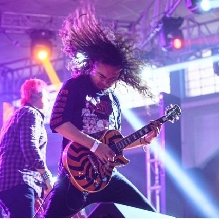 ,🎸El mundo 🌎necesita rock🤘🏻