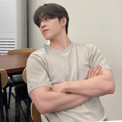 wtbni_ki's profile picture. ‘04 || multi