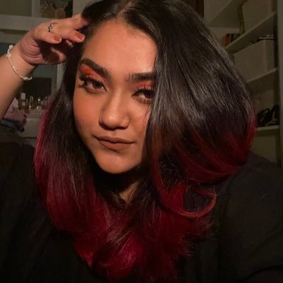 fizouis_'s profile picture. not real