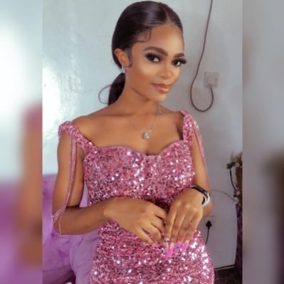 AyoolamiWealth's profile picture. PETITE (Shortie) 💎💖💙