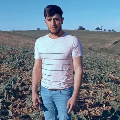 cuma_karacar's profile picture. 