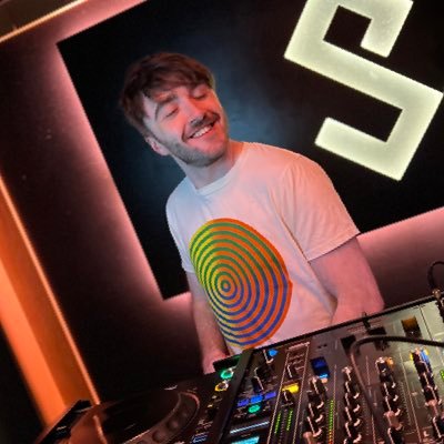 MikePrice25's profile picture. 