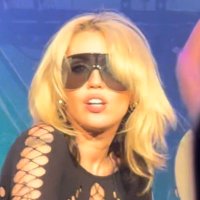 Miley Topic(@twinklemileyc) 's Twitter Profile Photo Miley Topic(@twinklemileyc) 's Twitter Profile Photo