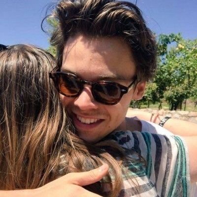 daily hugs, comfort, advice, anon opinions and reminders from harry styles to you https://t.co/Xjiv9e2fCB