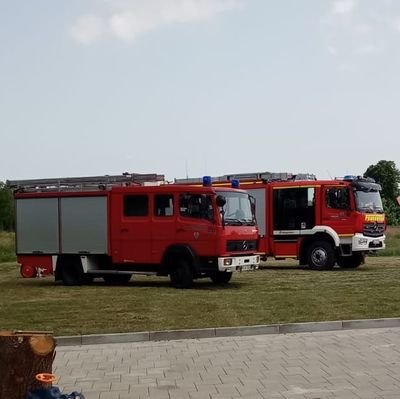 Hier Twittert gelegentlich die Freiwillige Feuerwehr Rübke der Gemeinde Neu Wulmstorf, weiteres auch bei Instagram unter https://t.co/BtuoEvgU2x