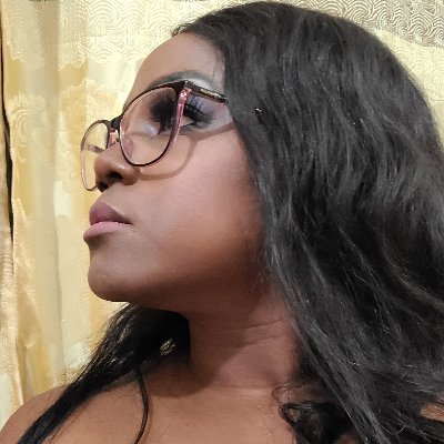 KetoandKris's profile picture.