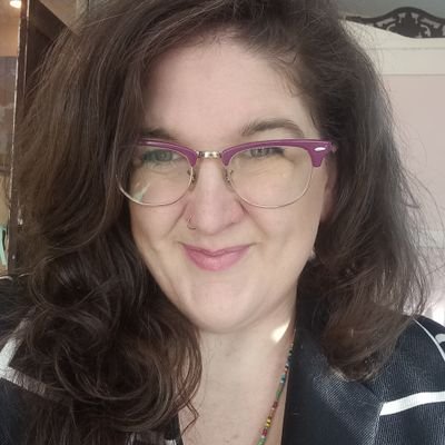 Hugbox Carelord + Art Mom + Designer of Thinks + Digital Transformation + pep pep pep. Meanjin