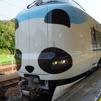 うどん県より愛をこめて
プラモ、写真、うどん、鉄道、安全地帯・玉置浩二 など薄く広くまったりと。
Sony使いのアルファホビー部員・🐼一族代表