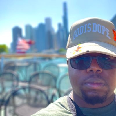 Business Owner | 🐍💜💛| All things Atlanta sports | Traveling with a 📸 so I don’t forget