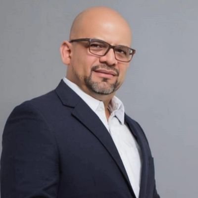 WernerVargas72's profile picture. Centroamericano nacido en Nicaragua. Abogado y Notario.
Secretario General del SICA. 
Coach ontológico certificado. 
Derechos humanos y derecho internacional