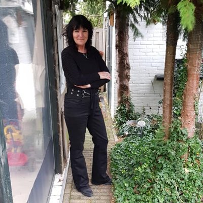 Samen Sterk en Stronteigenwijs!
Tractor in mijn bio:
is vaak dus een automatisch x blok!
Dan tractor in al mijn tweets
#IksteunONZEboeren
No Farmers No Food