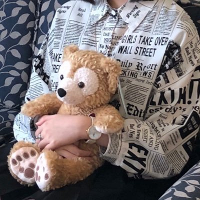 Airi7881's profile picture. 精神科に入院してました。 うつ病、PTSD、パニック障害、HSP持ちの学生です🕯
