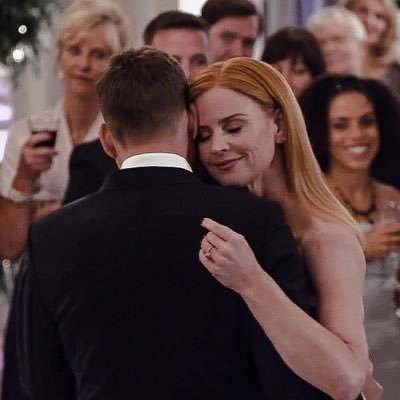 yes, the rumors are true: @taylorswift13 ships darvey 🍓🥃🧣 turn on the notifs!