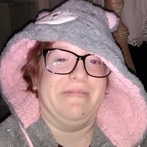 uglebeffus's profile picture. My stepdad says my identity is worth a piano. Amber Heard says I'm not even a human.
Stan Johnny Depp for clear skin!
I go through phases as fast as hairstyles.