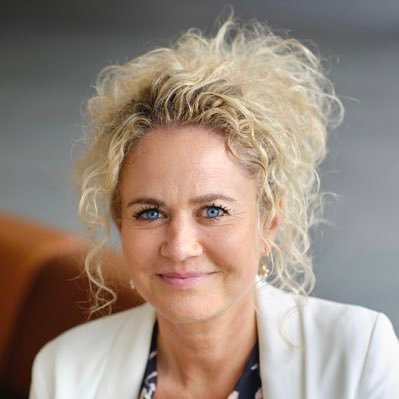 Direktør for Digital Dogme. Tweeter om digital udvikling, kompetencer og opkvalificering.
