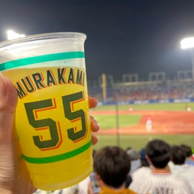 東京ヤクルトスワローズを応燕するただのアラサーOL。 山田と長岡くん寄りの箱推し🐧周りにヤクルトファンがおらずツイッターでお話できる方がいればと始めてみました…！来季もたくさん現地観戦したい！