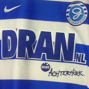 Twitter van supporters/sponsorinitiatief DRAN.nl - shirtsponsor De Graafschap 2011/2012- D'ran! -Trots op 2075 shirtsponsoren