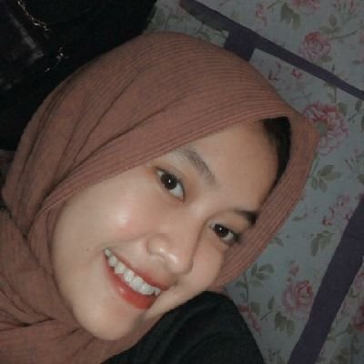 yuliangainur's profile picture. Kayaknya gue harus ganti bio deh