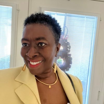 noproblemgal's profile picture. Principal