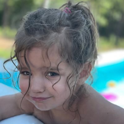 IrieByTheSea's profile picture. 