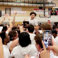 Amanda Rodriguez (@thedudemom) 's Twitter Profile Photo