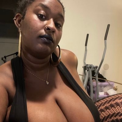 5’2 Cam Model $$$ L Cups NEW PAGE !!!!! 💕💕 💵 💵 $cute304