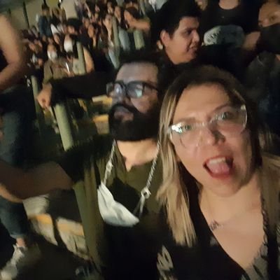 Puro amor, pura vida!! Aragonense de nacimiento, Tlatolteca por aventura 😎✌🏼. Solo amigos y buena vibra!! Convoyente 4:20 🌱🤭😆😑