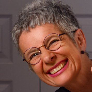 MVioletteGellet's profile picture. #stratégiedigitale  #linkedin #webmarketing #emarketing #transformationDigitale labelisée NUMERIQUE PME