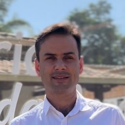 🔺Pré-candidato Deputado Estadual
🤵🏻Prefeito de Santa Bárbara por 8 anos
🏅Ex-Presidente Amepi/Consmepi/Ciscel
📊Empreendedor