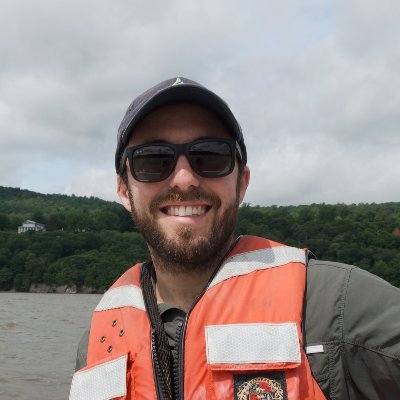 Sr. Manager of Government Affairs for @riverkeeper. All things Hudson River.